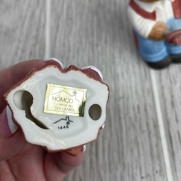 Homco #1446 Campfire Bear Couple Figurine Set of 2 Marshmallows & Hotdogs - Picture 8 of 9